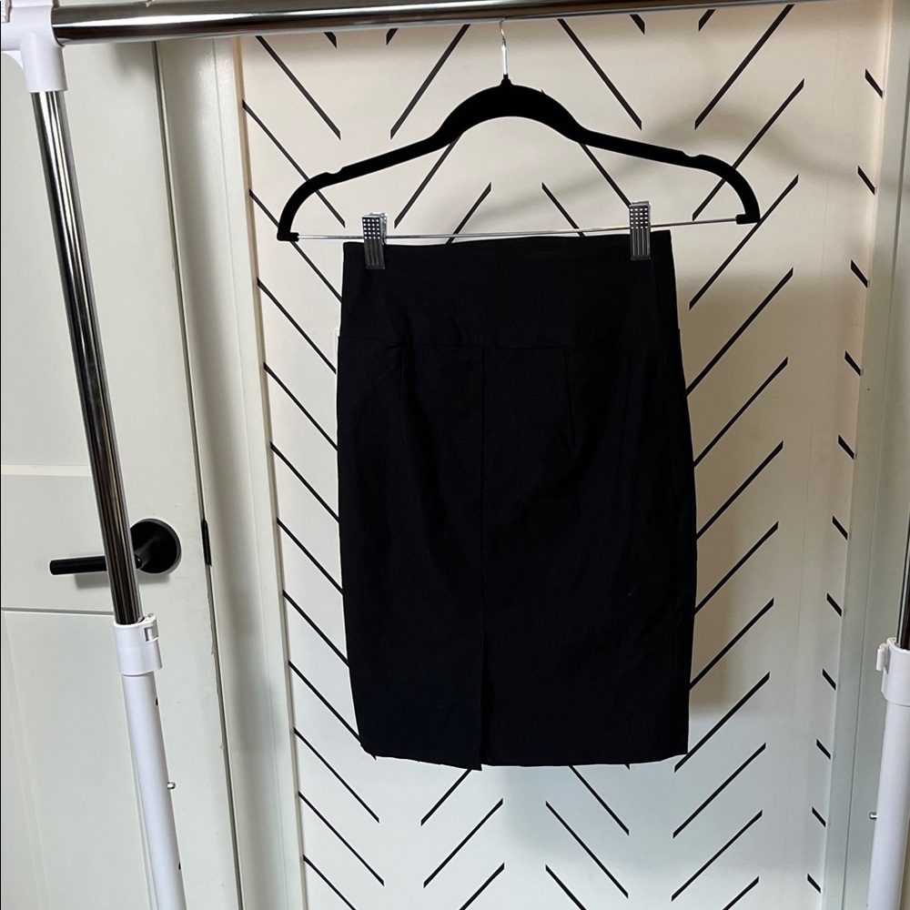Iz Byer Black Pencil Skirt - Picture 2 of 4
